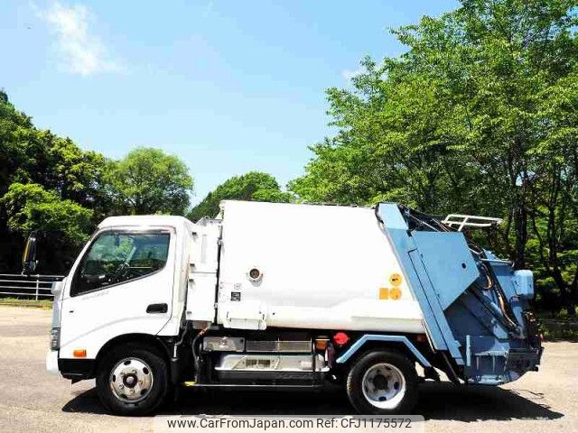 hino dutro 2017 -HINO--Hino Dutoro TSG-XKU600X--XKU600-0001819---HINO--Hino Dutoro TSG-XKU600X--XKU600-0001819- image 2