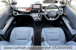 toyota sienta 2015 504928-922572