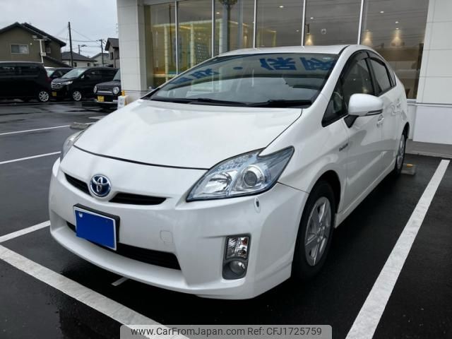 toyota prius 2011 CFJ1725759 image 1