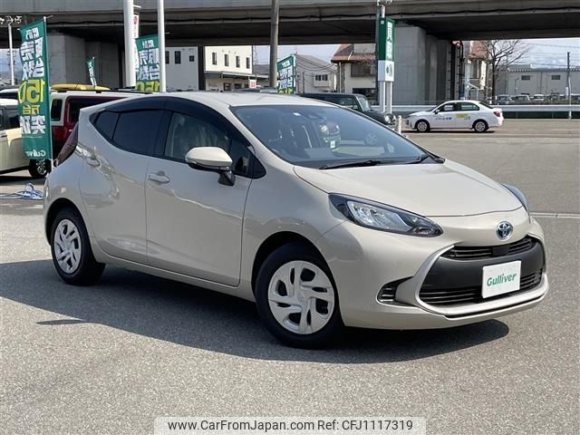 toyota aqua 2022 -TOYOTA--AQUA 6AA-MXPK11--MXPK11-2089502---TOYOTA--AQUA 6AA-MXPK11--MXPK11-2089502- image 1