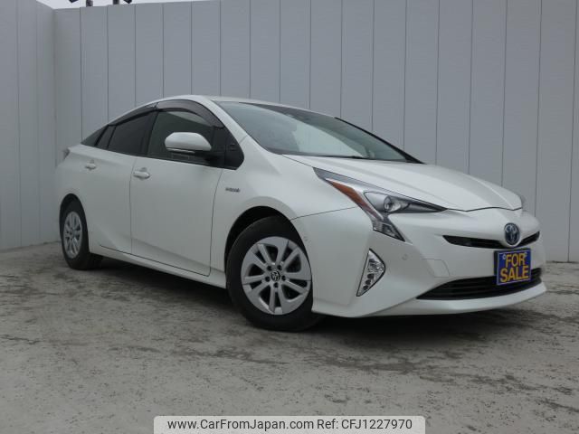 toyota prius 2017 quick_quick_DAA-ZVW50_ZVW50-6109823 image 1