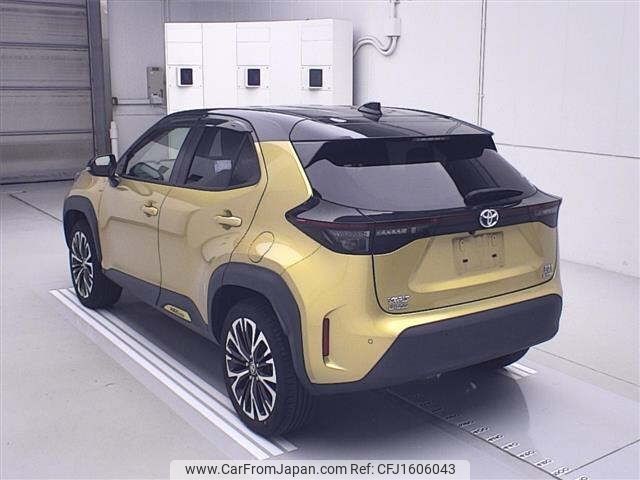 toyota yaris-cross 2020 CFJ1606043 image 2