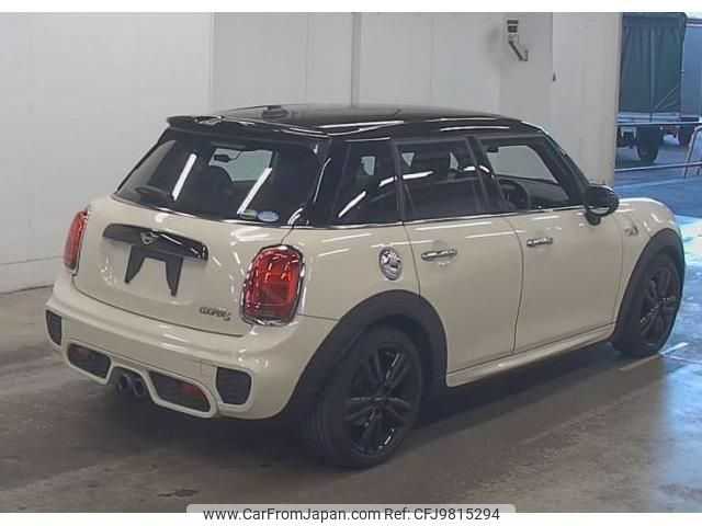 mini mini-others 2019 quick_quick_DBA-XU20M_WMWXU92090TX49749 image 2