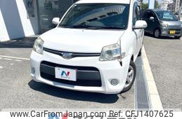 toyota sienta 2011 CFJ1407625