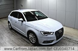 audi a3 2015 -AUDI--Audi A3 8VCXS-WAUZZZ8V5FA109975---AUDI--Audi A3 8VCXS-WAUZZZ8V5FA109975-