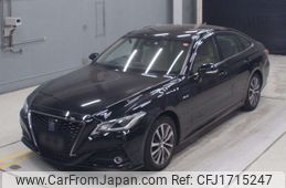 toyota crown 2018 CFJ1715247