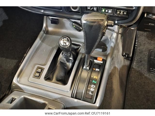 1995 Toyota Land Cruiser Wagon FZJ80G - Car Price $19,110