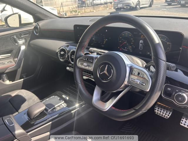 mercedes-benz a-class 2021 CFJ1691693 image 2