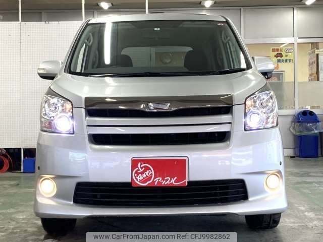 toyota noah 2009 -TOYOTA--Noah DBA-ZRR70W--ZRR70-0233280---TOYOTA--Noah DBA-ZRR70W--ZRR70-0233280- image 2