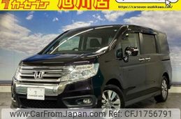 honda stepwagon 2013 CFJ1756791