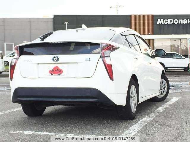 toyota prius 2018 504928-923735 image 2