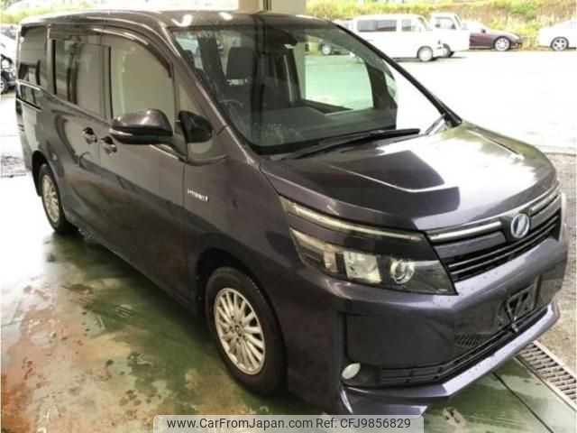 toyota voxy 2015 quick_quick_DAA-ZWR80G_0124566 image 1