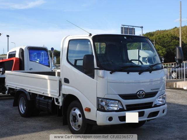 toyota toyoace 2019 GOO_NET_EXCHANGE_0709067A30240917W002 image 2