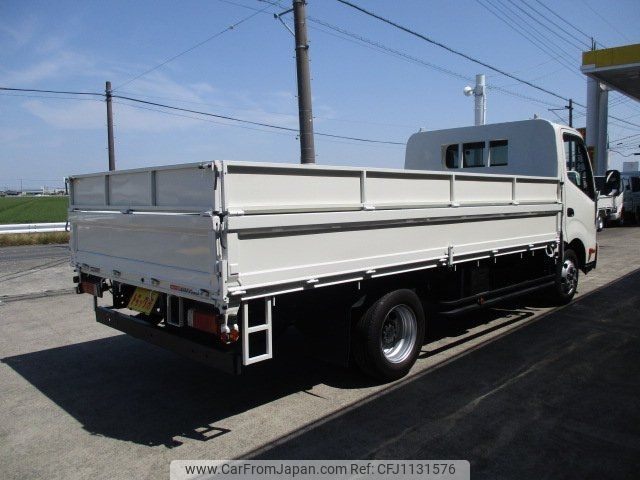 hino dutro 2020 -HINO--Hino Dutoro XZU712M--0008046---HINO--Hino Dutoro XZU712M--0008046- image 2
