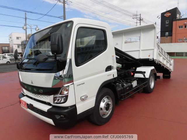 mitsubishi-fuso canter 2025 GOO_NET_EXCHANGE_0507405A30250125W001 image 1