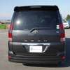 toyota noah 2004 170929260817 image 8