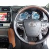 toyota land-cruiser-prado 2021 24632110 image 13