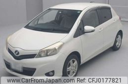 toyota vitz 2012 -TOYOTA 【仙台 501ﾋ7043】--Vitz DBA-KSP130--KSP130-2038704---TOYOTA 【仙台 501ﾋ7043】--Vitz DBA-KSP130--KSP130-2038704-