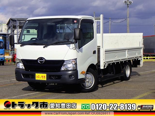 hino dutro 2011 GOO_NET_EXCHANGE_0206393A30250109W002 image 1