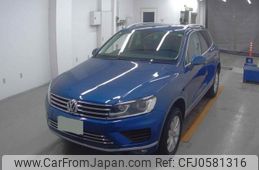 volkswagen touareg 2015 quick_quick_DBA-7PCGRS_WVGZZZ7PZFD005381