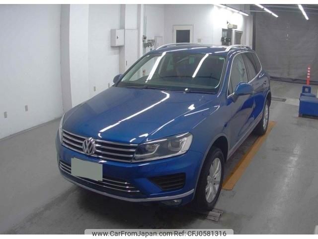 volkswagen touareg 2015 quick_quick_DBA-7PCGRS_WVGZZZ7PZFD005381 image 1