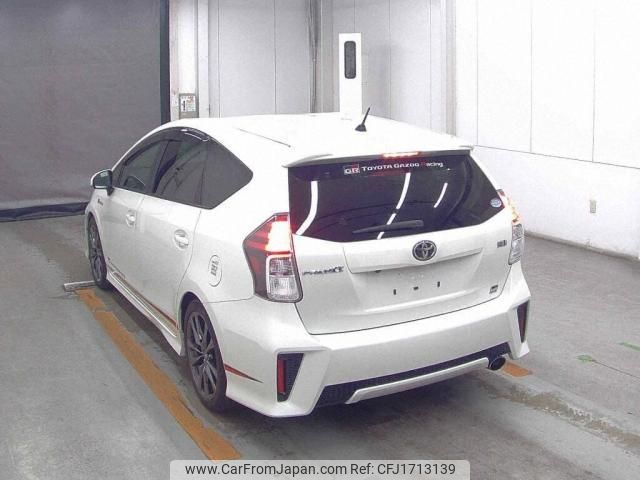 toyota prius-α 2018 CFJ1713139 image 2