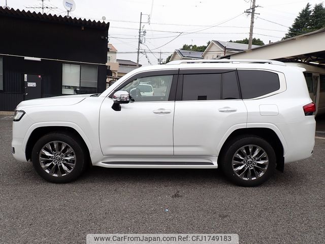 toyota land-cruiser 2022 CFJ1749183 image 2