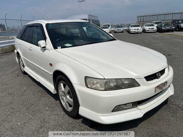 honda accord-wagon 2000 23856 image 1