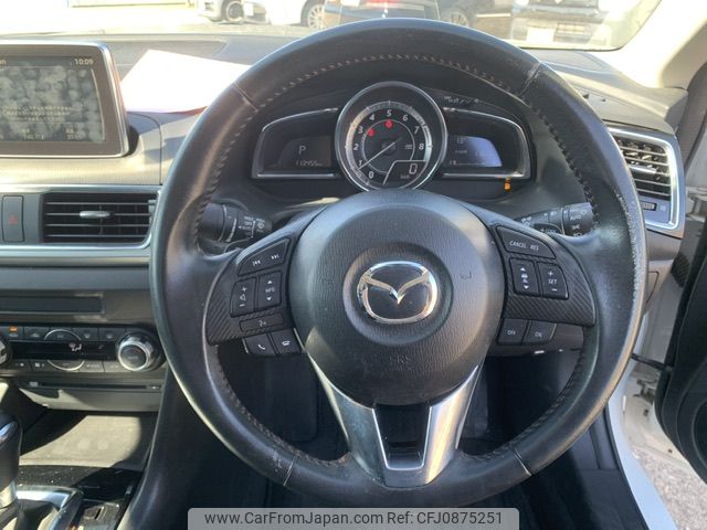 mazda axela 2015 NIKYO_FK86907 image 2