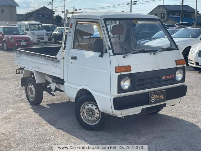 daihatsu daihatsu-others 1983 GOO_JP_700070884830220708001 image 1