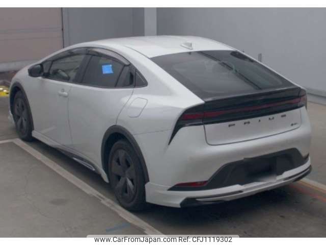 toyota prius 2023 -TOYOTA--Prius 6AA-ZVW60--ZVW60-4002331---TOYOTA--Prius 6AA-ZVW60--ZVW60-4002331- image 2