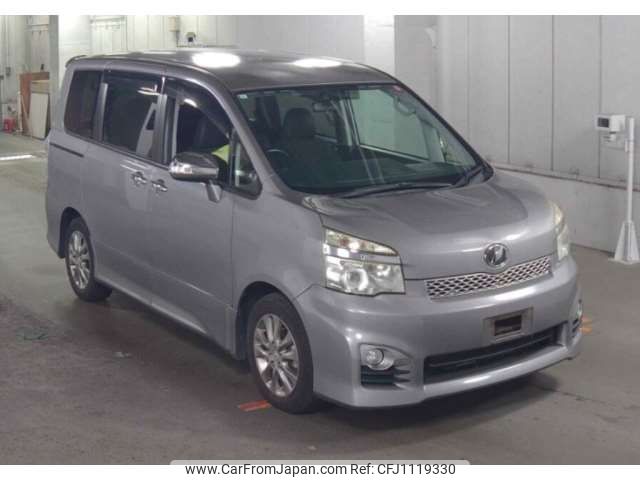 toyota voxy 2013 -TOYOTA--Voxy DBA-ZRR70W--ZRR70W-0531700---TOYOTA--Voxy DBA-ZRR70W--ZRR70W-0531700- image 1