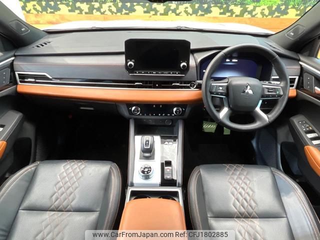 mitsubishi outlander-phev 2023 CFJ1802885 image 2