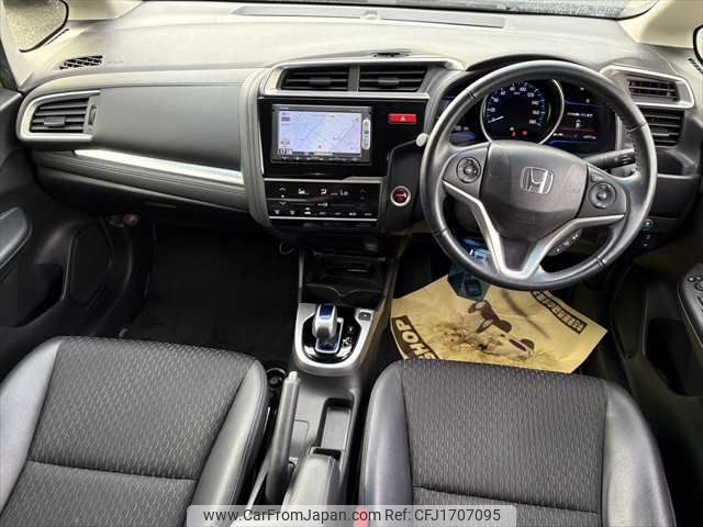 honda fit-hybrid 2014 CFJ1707095 image 2