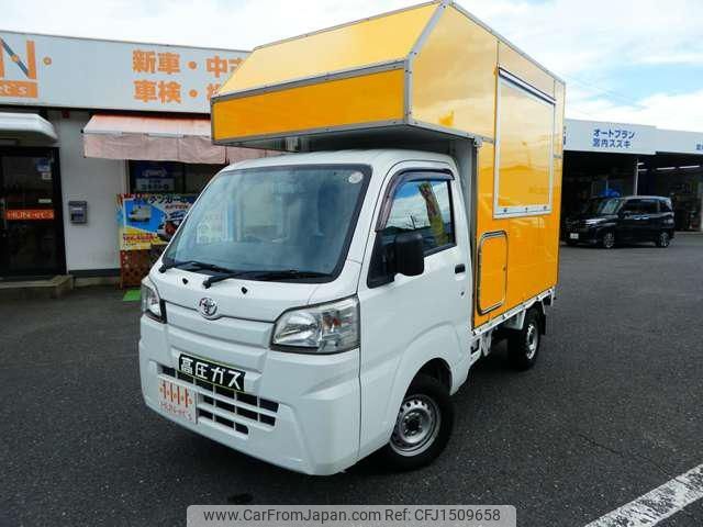 daihatsu hijet-truck 2017 CFJ1509658 image 2