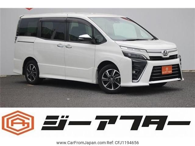 toyota voxy 2019 -TOYOTA--Voxy DBA-ZRR80W--ZRR80-0530171---TOYOTA--Voxy DBA-ZRR80W--ZRR80-0530171- image 1