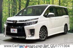 toyota voxy 2015 CFJ1771304