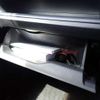 toyota voxy 2014 quick_quick_DBA-ZRR85W_ZRR85-0017478 image 13