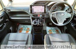 toyota voxy 2019 504928-931168