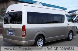 toyota hiace-van 2006 GOO_JP_700060246030241007001