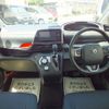 toyota sienta 2016 -TOYOTA--Sienta DBA-NSP170G--NSP170-7070905---TOYOTA--Sienta DBA-NSP170G--NSP170-7070905- image 19