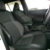 toyota corolla-cross 2023 CFJ1647075 image 5