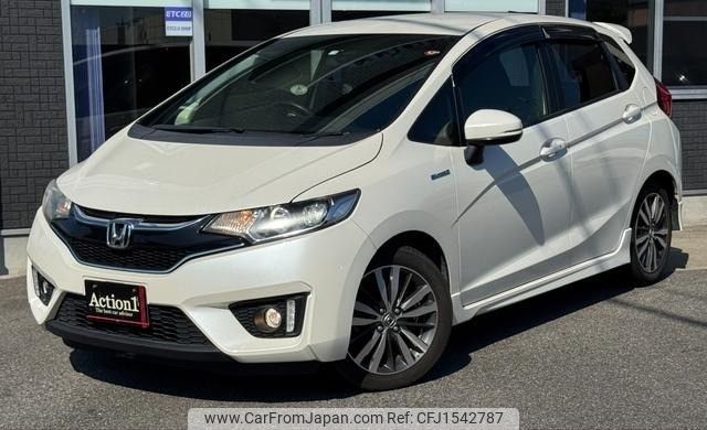 honda fit-hybrid 2016 CFJ1542787 image 1