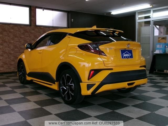 toyota c-hr 2016 -TOYOTA--C-HR DBA-NGX50--NGX50-2001949---TOYOTA--C-HR DBA-NGX50--NGX50-2001949- image 2