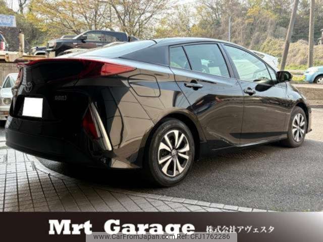toyota prius-phv 2020 CFJ1762286 image 2
