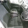 toyota hiace-van 2019 CFJ1637310 image 6
