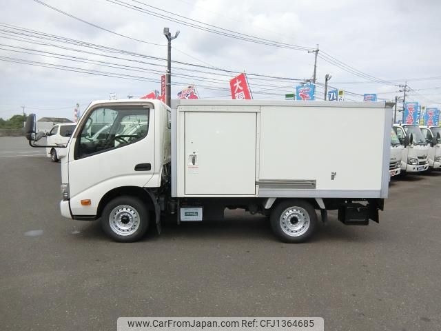 toyota dyna-truck 2019 CFJ1364685 image 2