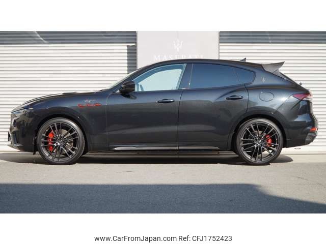 maserati levante 2022 CFJ1752423 image 2