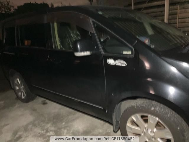 mitsubishi delica-d5 2013 CFJ1850452 image 1