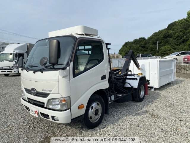 hino dutro 2015 -HINO 【和泉 100ｾ7028】--Hino Dutoro TKG-XZU600X--XZU600-0010617---HINO 【和泉 100ｾ7028】--Hino Dutoro TKG-XZU600X--XZU600-0010617- image 1